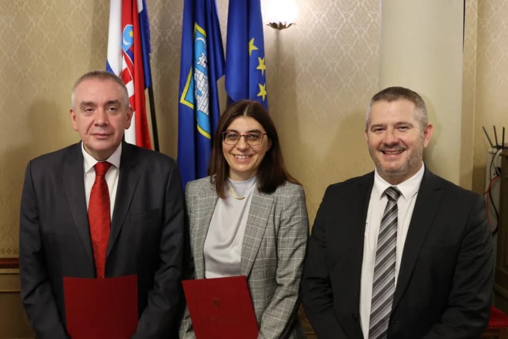 Svečano prisegnuli Vedran Pavelić, Silvija Sajfert i Damir Ronko, novoimenovani suci Županijskog suda u Slavonskom Brodu