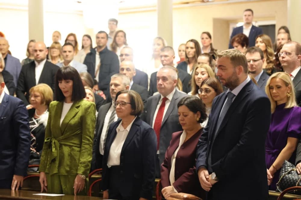 Svečano prisegnuli Vedran Pavelić, Silvija Sajfert i Damir Ronko, novoimenovani suci Županijskog suda u Slavonskom Brodu