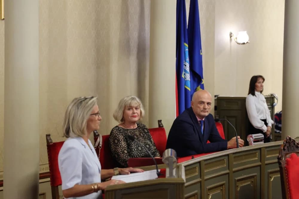 Svečano prisegnuli Vedran Pavelić, Silvija Sajfert i Damir Ronko, novoimenovani suci Županijskog suda u Slavonskom Brodu