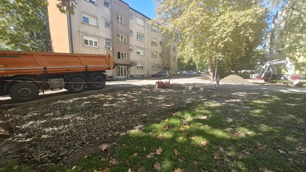 Radovi na modernizaciji parkirališta u Naselju Marsonia
