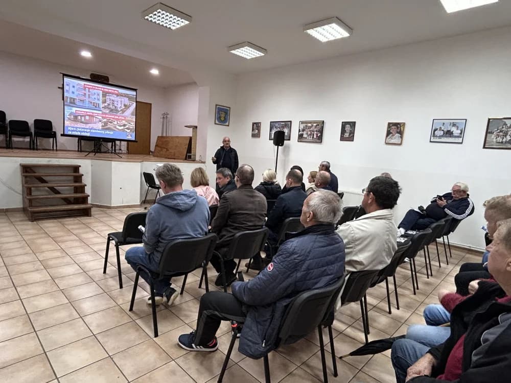Ljudi u Varošu imali priliku vidjeti tko su Dusparini ljudi - stigli i pročelnici
