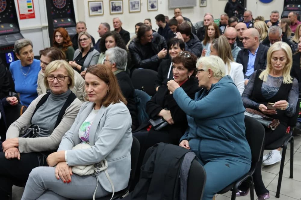 Predizborni skup HDZ-a BiH u Sl. Brodu: „Lokalni izbori su oni na kojima se odlučuje kako će se izgledati zajednica u kojoj živite“