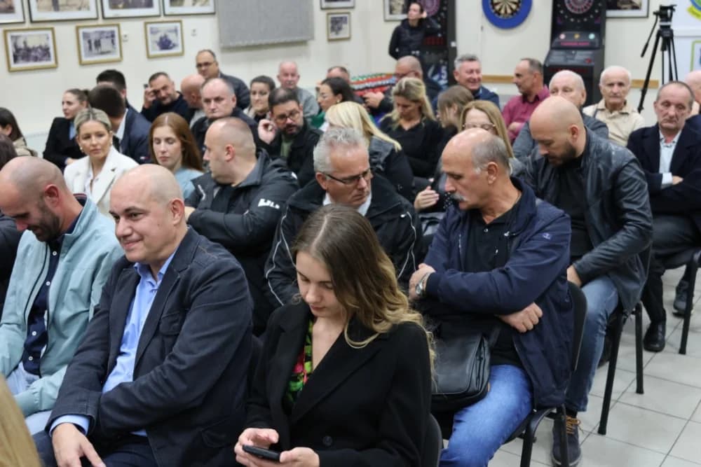 Predizborni skup HDZ-a BiH u Sl. Brodu: „Lokalni izbori su oni na kojima se odlučuje kako će se izgledati zajednica u kojoj živite“
