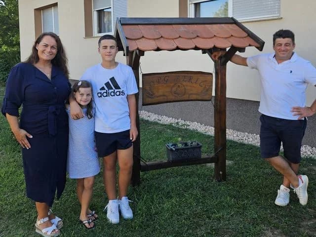 ALEKSANDRA BERIĆ, PREDSTAVNICA BRODSKO-POSAVSKE ŽUPANIJE ZA NAJUZORNIJU HRVATSKU SEOSKU ŽENU: Kad se radi i osjeća srcem, ništa nije nemoguće
