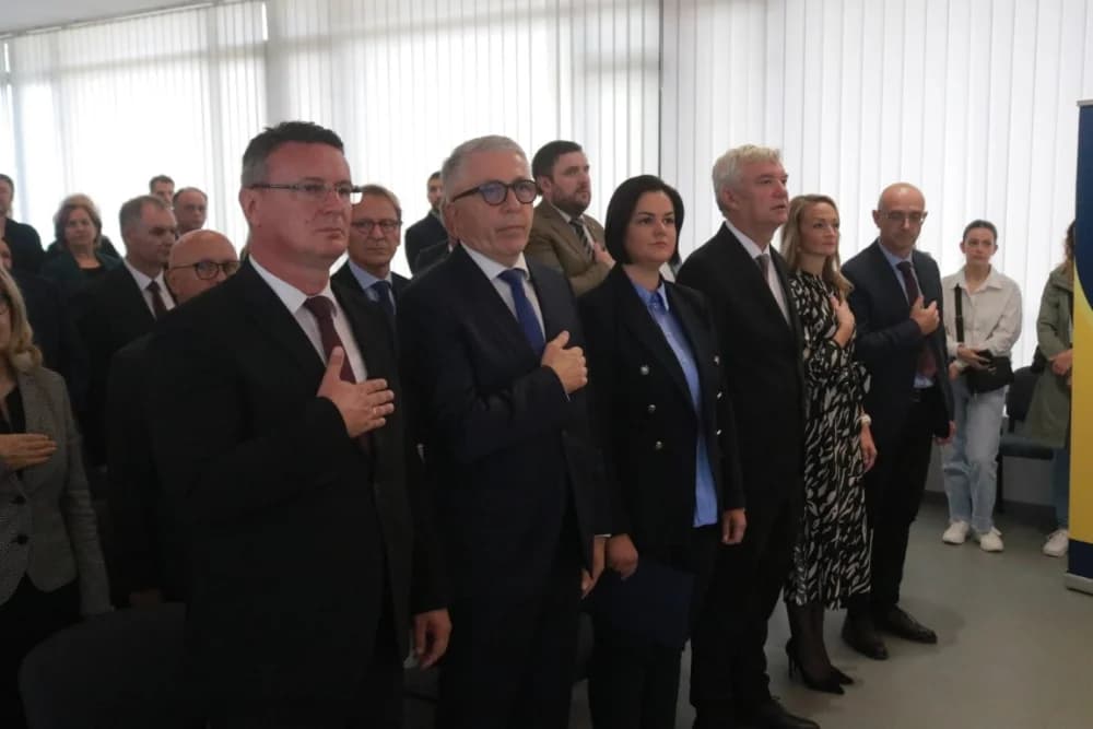 Slavonsko-brodsko Sveučilište kao najmlađe u Hrvatskoj bilježi zavidna dostignuća: „U tekućoj akademskoj godini studira oko dvije tisuće studenata na svim razinama sveučilišnih i stručnih studija“