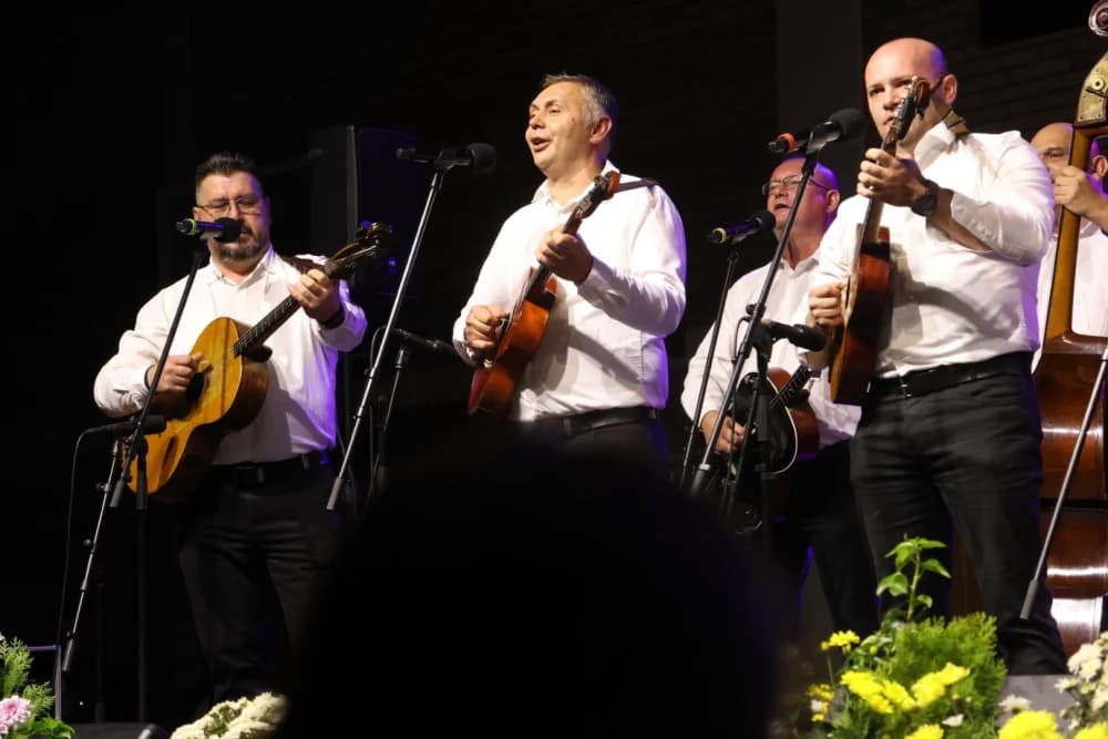 Brođani zapaženi u Subotici-na festivalu TS Brand, a dirigirao Damir Butković