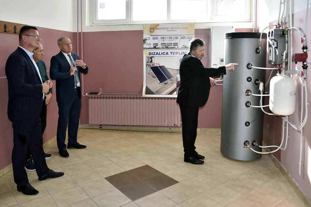 Predstavljene brojne inovacije, moderni energetski sustavi i alati za nastavu na Danu otvorenih vrata europskih projekata u Industrijsko-obrtničkoj školi