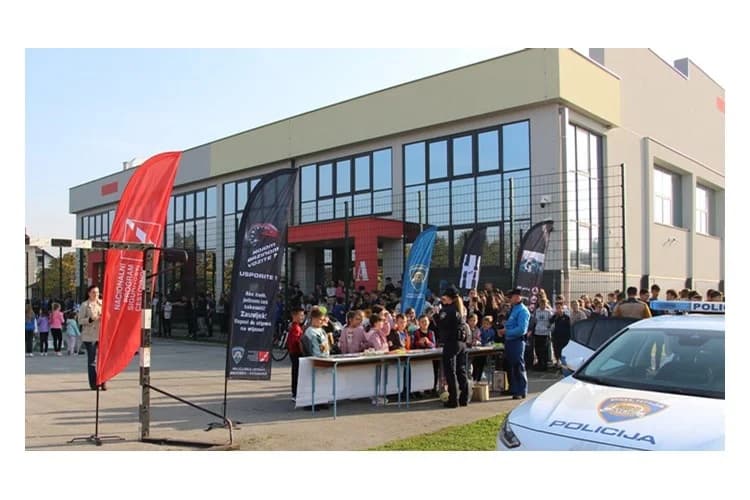 Prometna kultura za najmlađe – Jumicar u Slavonskom Brodu