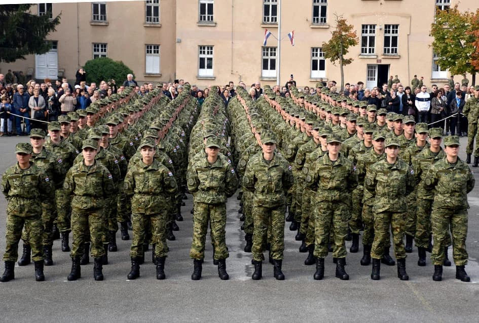 Prisegnuo 43. naraštaj ročnika na dragovoljnom osposobljavanju u požeškoj vojarni 123. brigade