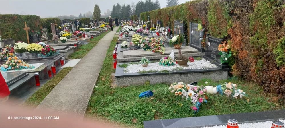 STOTINE BROĐANA NA GROBLJU: Dostojno obilježen blagdan Svih svetih