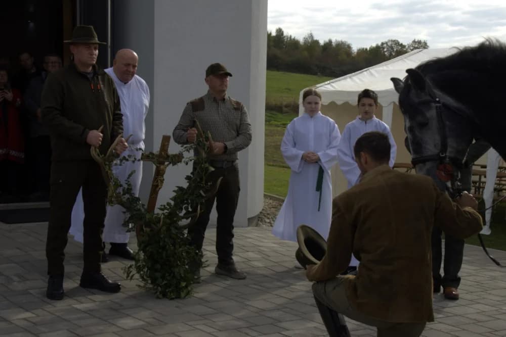 Lovci četiri lovozakupnika oko Starog Petrovog Sela zajedno slavili svog zaštitnika
