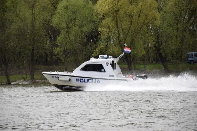 BRODSKI PLAVCI: U ruke našoj policiji pala još četiri krijumčara