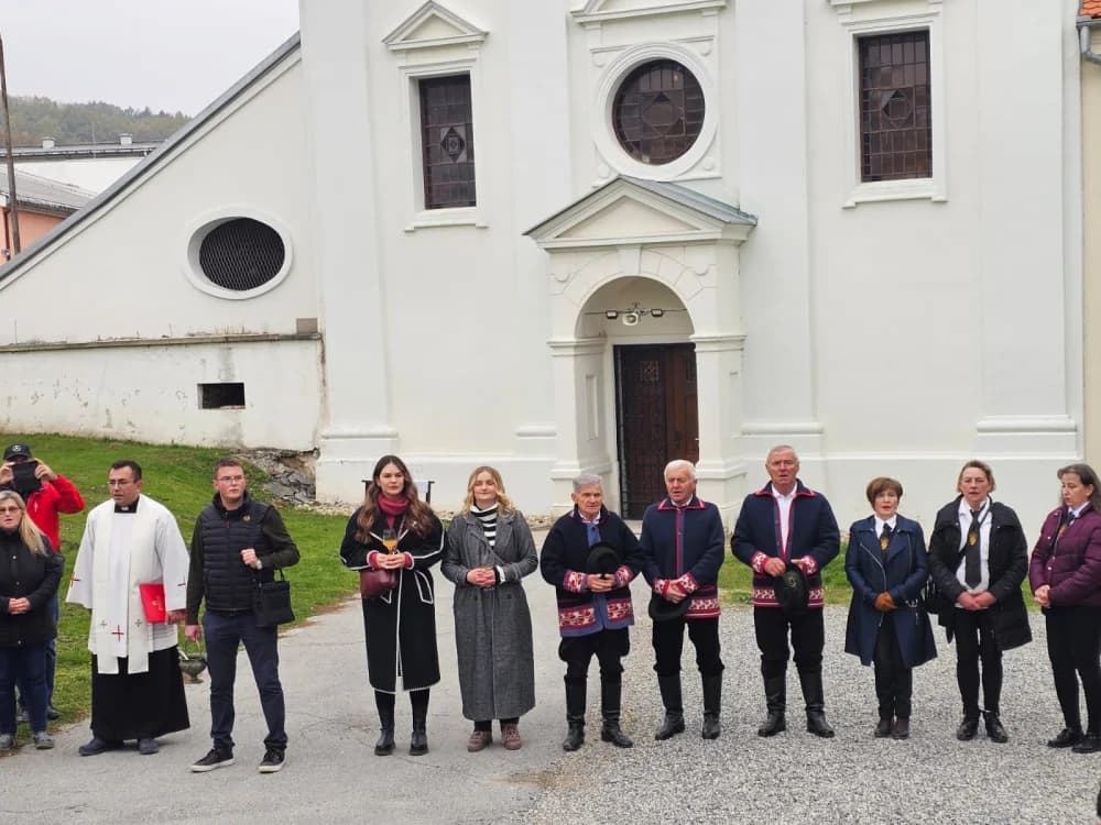 Nikad veći broj planinara, izlagača i posjetitelja na ovogodišnjem Martinje u Kutjevu koje će mnogima u dubokom sjećanju