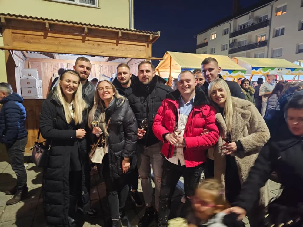 Nikad veći broj planinara, izlagača i posjetitelja na ovogodišnjem Martinje u Kutjevu koje će mnogima u dubokom sjećanju