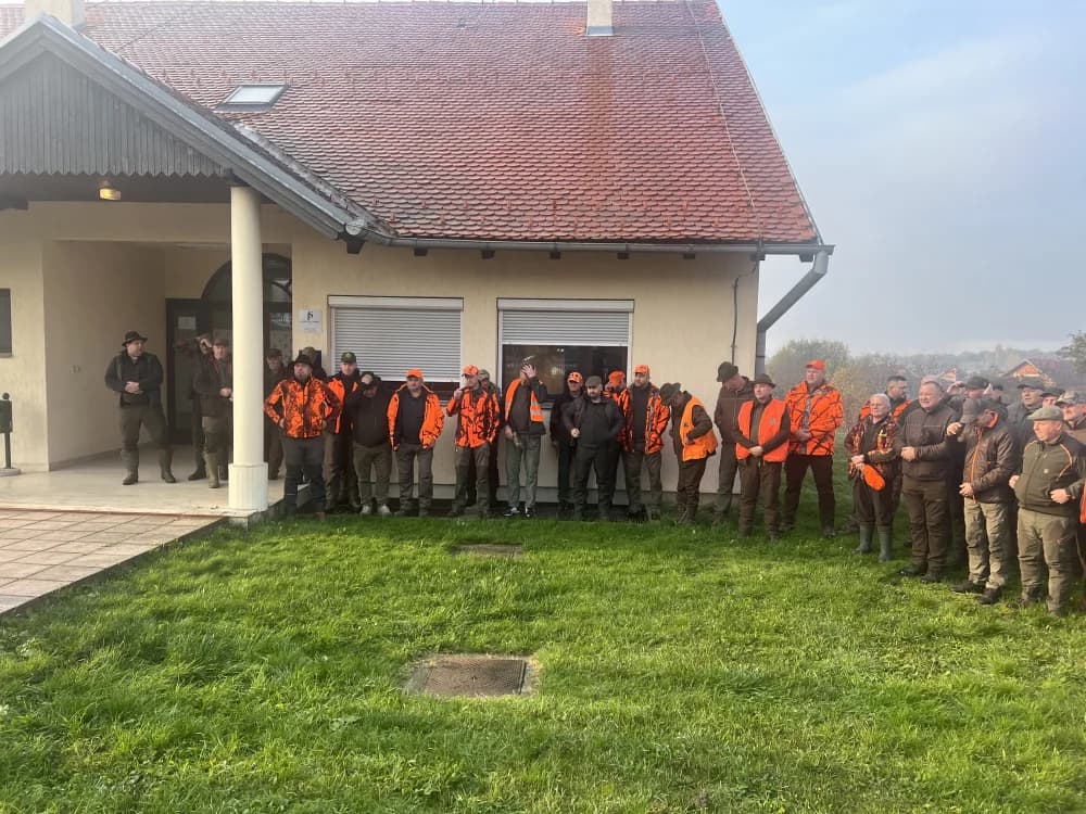 Zajednički lov liječnika, te čelništva lovaca Zagrebačke i Brodske županije