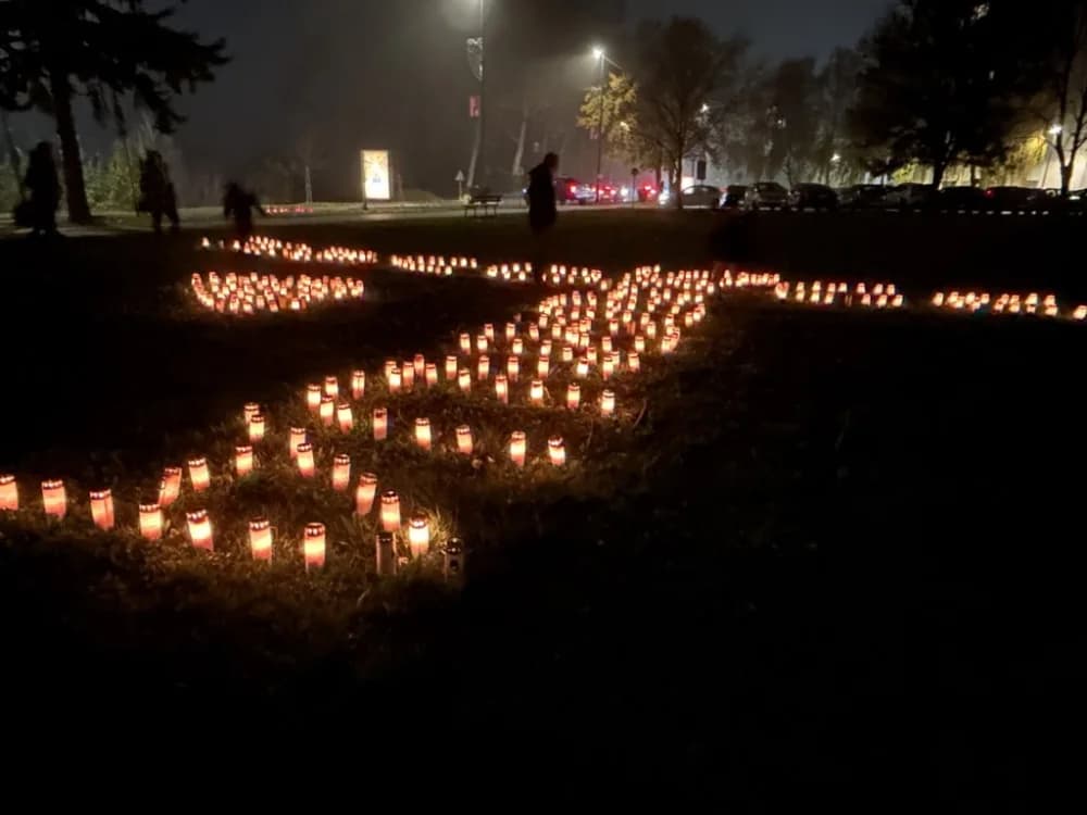Slavonski Brod svijetli za Vukovar i Škabrnju