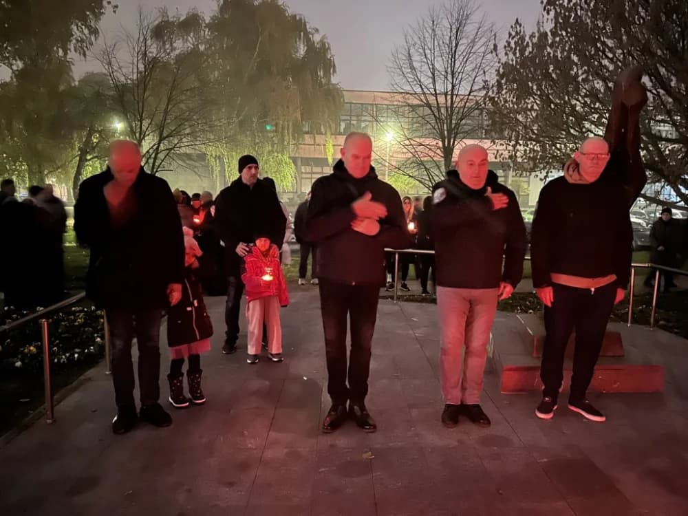 Slavonski Brod svijetli za Vukovar i Škabrnju