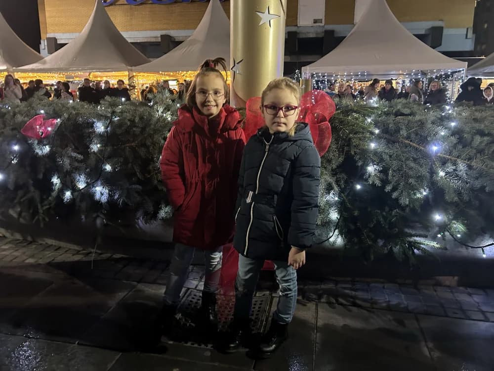 Počeo Advent u Slavonskom Brodu; upaljena prva adventska svijeća