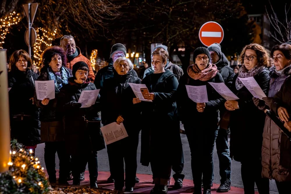 OTVOREN ADVENT ʼU NAŠEM GRADUʼ Sinonim za čarobne zimske večeri