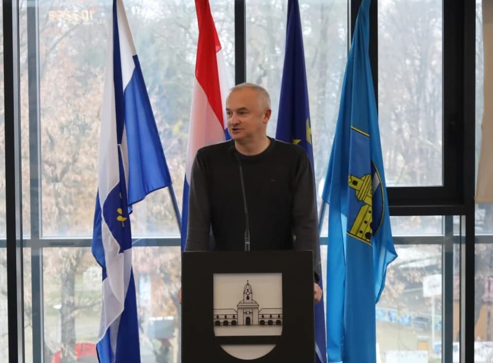 Gradonačelnik Nove Gradiške ugostio mališane iz dječjih vrtića Radost i Maslačak