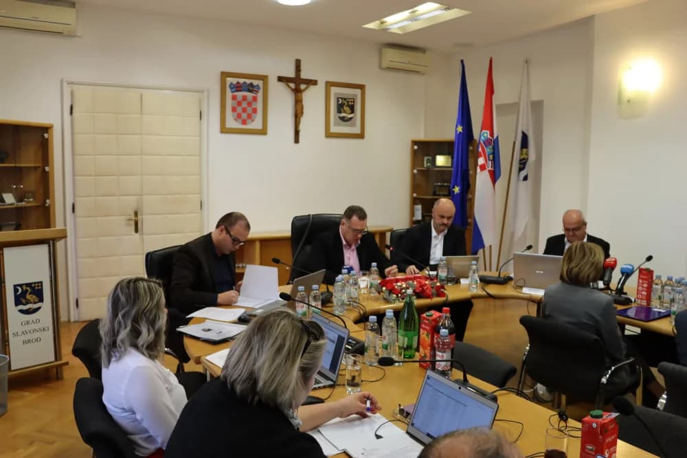 Održana 20. sjednici Gradskog vijeća: Usvojen proračun Grada Slavonskog Broda za 2025. godinu vrijedan 119.980.000,00