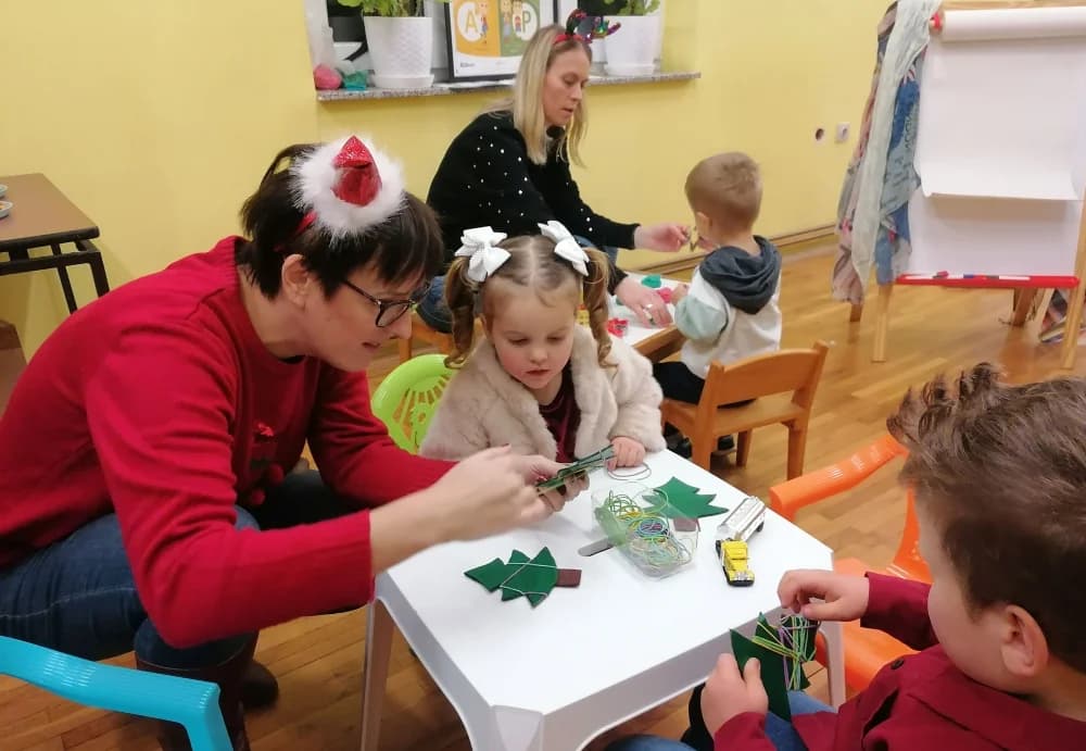 Božićna završna svečanost OK URID-a razveselila djecu i brojne posjetitelje