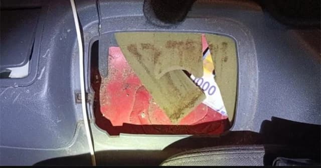 Državljaninu BiH na Graničnom prelazu Svilaj pronašli 43 tisuće švicarskih franaka a onda su krenuli ‘kopati‘ dalje...