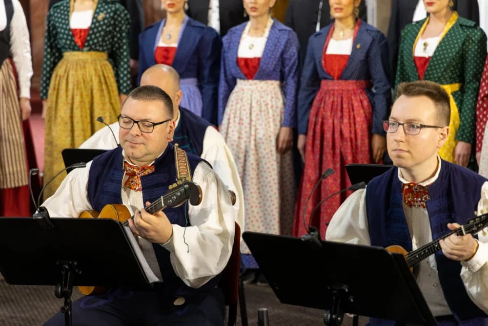 Treća adventska nedjelja u duhu tradicijske glazbe uz Ansambl LADO
