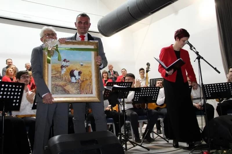 “TOMISLAVCI” U SUSRET BOŽIĆU – Tradicionalni koncert HPD Tomislav Cernik