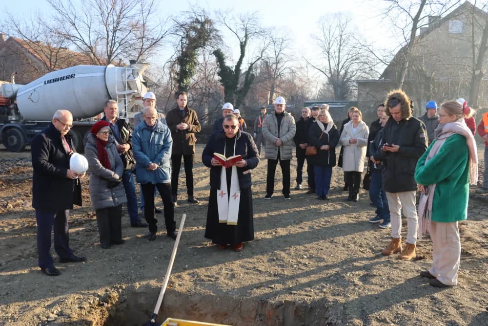 Položen kamen temeljac za Centar za starije osobe u Borovskoj ulici