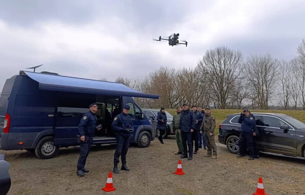 Ministar Božinović obišao državnu granicu PU brodsko-posavske: Ova i ovakva policija je, siguran sam, jedna od najučinkovitijih u cijeloj Europskoj uniji