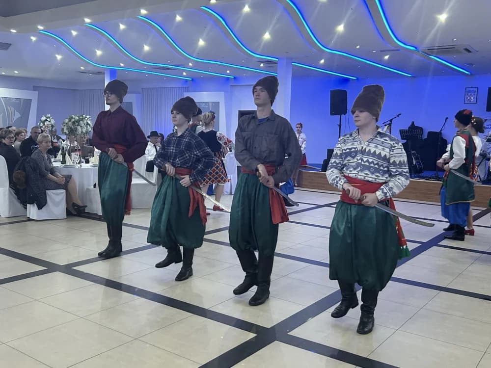 Održan tradicionalni bal UKPD Ukrajina Slavonski Brod