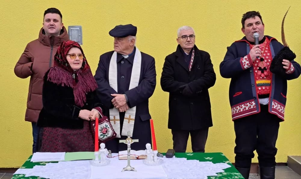 126 konjanika - pokladnih jahača započelo sezonu pokladnih jahanja