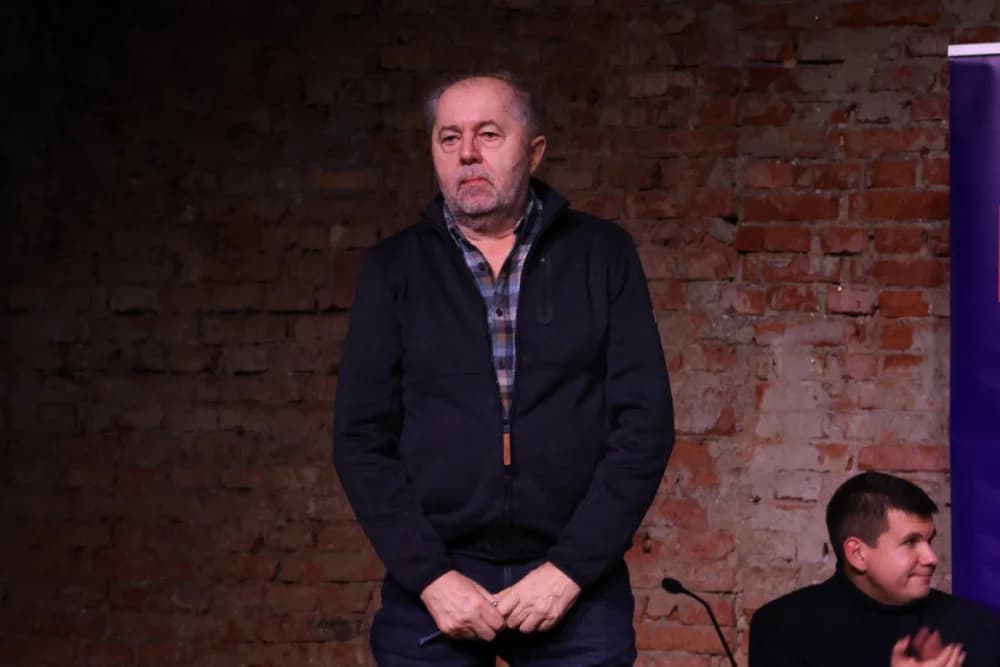 Drago Hedl u Zagrebu predstavio svoju novu knjgu ʼMatijaʼ: U prvim redovima na predstavljanju Vladimir Šeks i brojna druga poznata lica