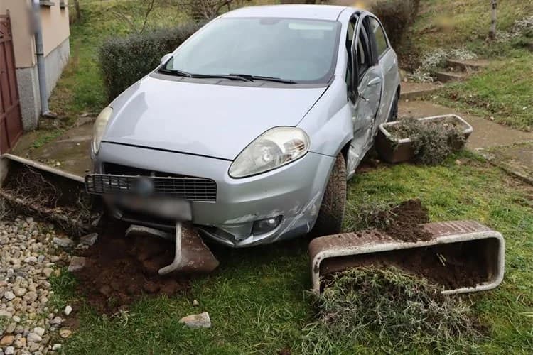 Policija objavila fotku: Prometna nesreća u Gromačniku