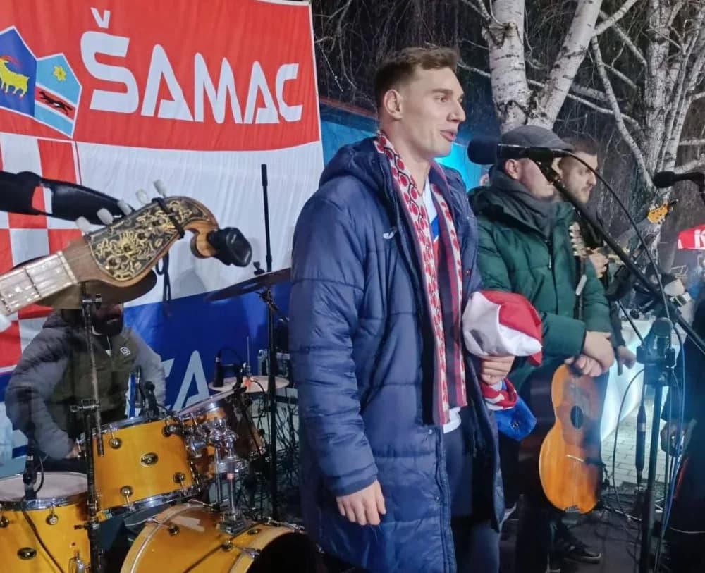 DOČEK JOSIPA ŠIMIĆA U RODNOM MJESTU ZA PAMĆENJE - Ovako su mještani Kruševice dočekali svog svjetskog viceprvaka!