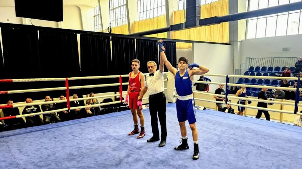 Slavonskobrodski boksački klub ʼRadničkiʼ bogatiji za tri odličja