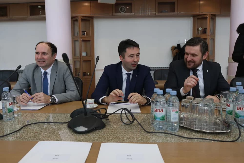 Potpisani ugovori o sufinanciranju programa vezanih za gospodarstvenike