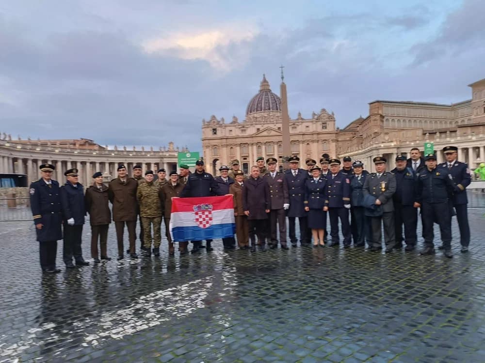 Načelnik brodsko-posavske policije Antun Valić među hrvatskim predstavnicima u Vatikanu
