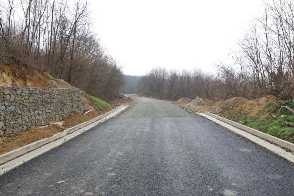 Do sredine ljeta bit će gotovi radovi na rekonstrukciji ceste Baćindol - Rešetari!