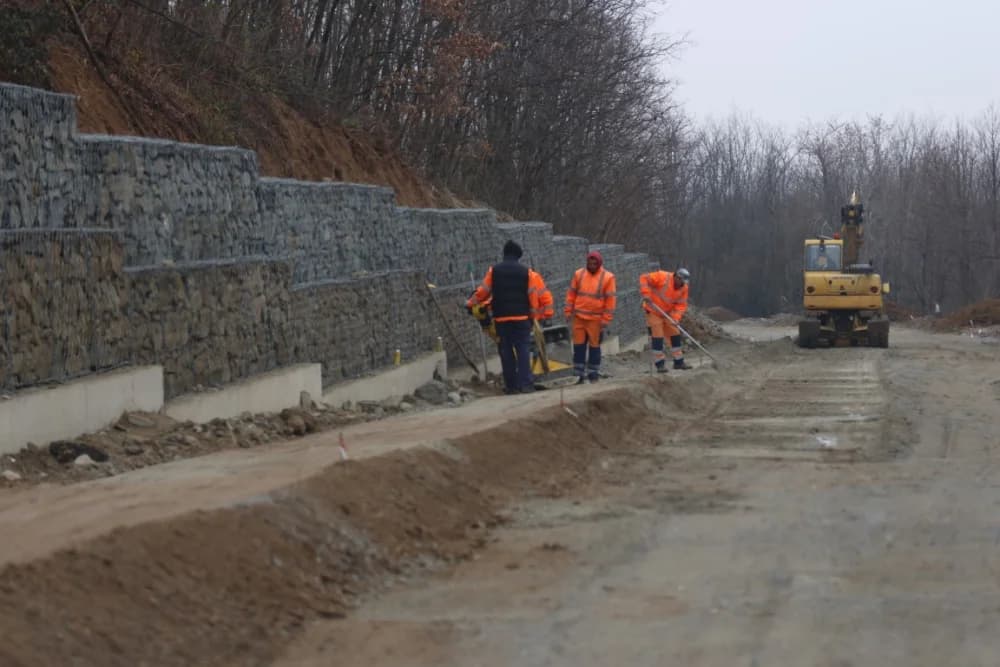 Do sredine ljeta bit će gotovi radovi na rekonstrukciji ceste Baćindol - Rešetari!