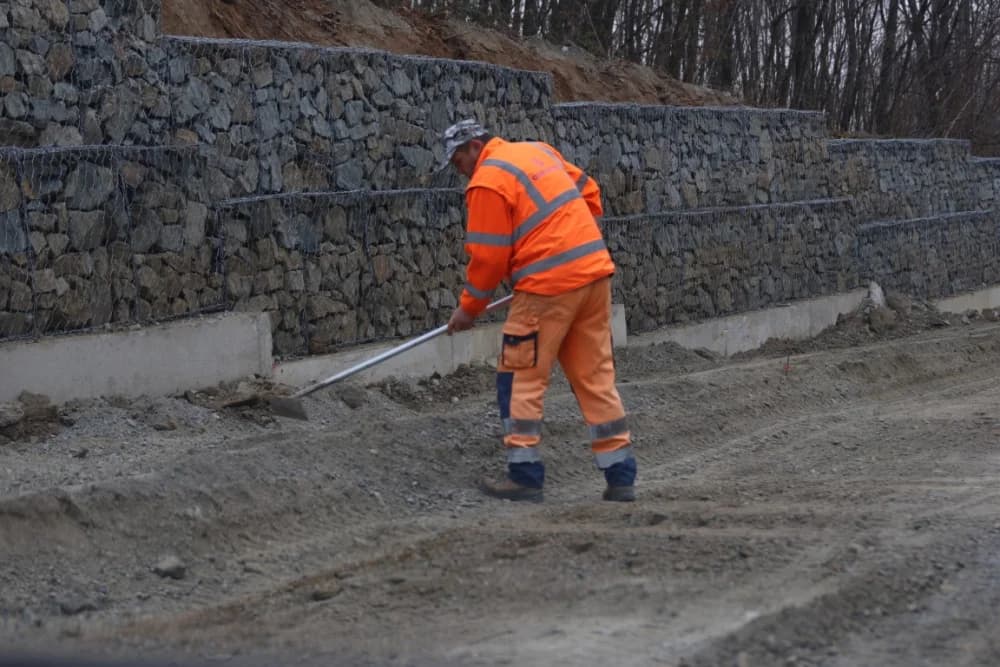 Do sredine ljeta bit će gotovi radovi na rekonstrukciji ceste Baćindol - Rešetari!