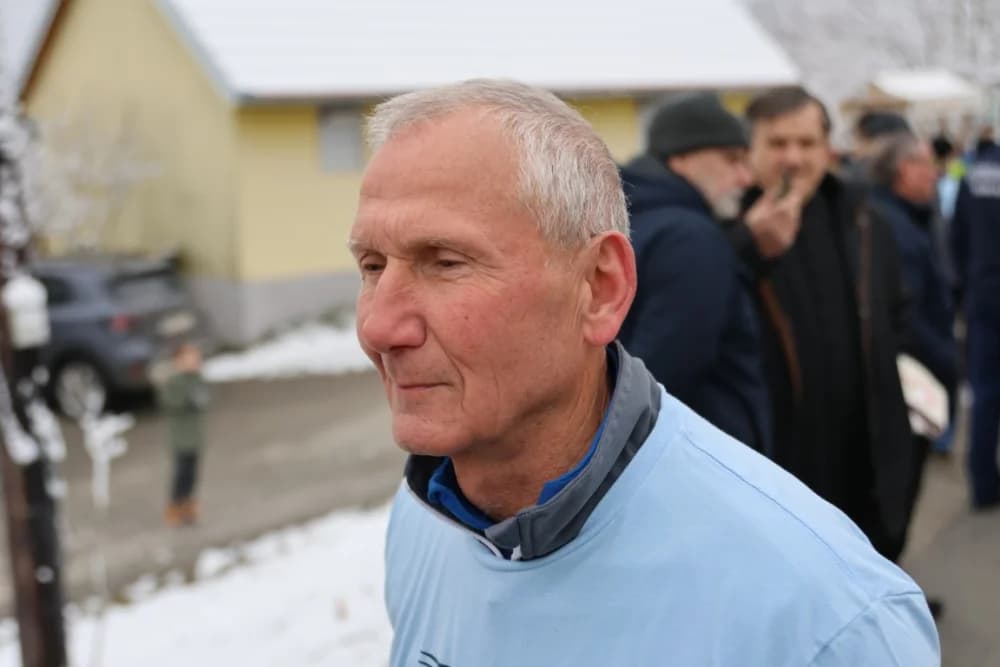 Trkači od najmlađih do najstarijih generacija sudjelovali na 11. polumaratonu “Putevima sibinjskih žrtava” okupio