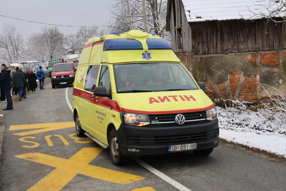 Trkači od najmlađih do najstarijih generacija sudjelovali na 11. polumaratonu “Putevima sibinjskih žrtava” okupio