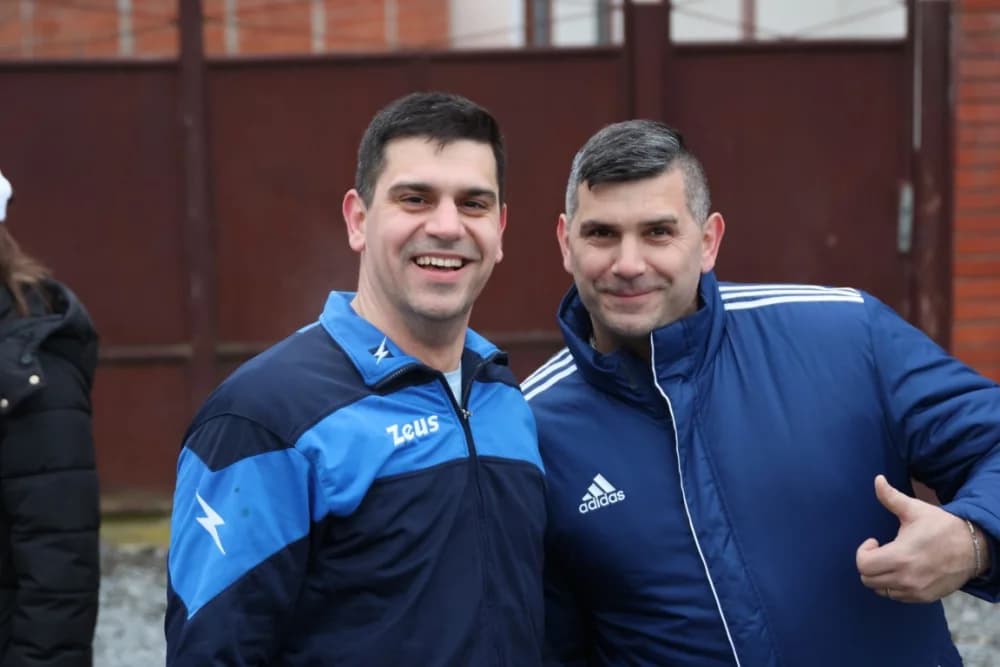 Trkači od najmlađih do najstarijih generacija sudjelovali na 11. polumaratonu “Putevima sibinjskih žrtava” okupio