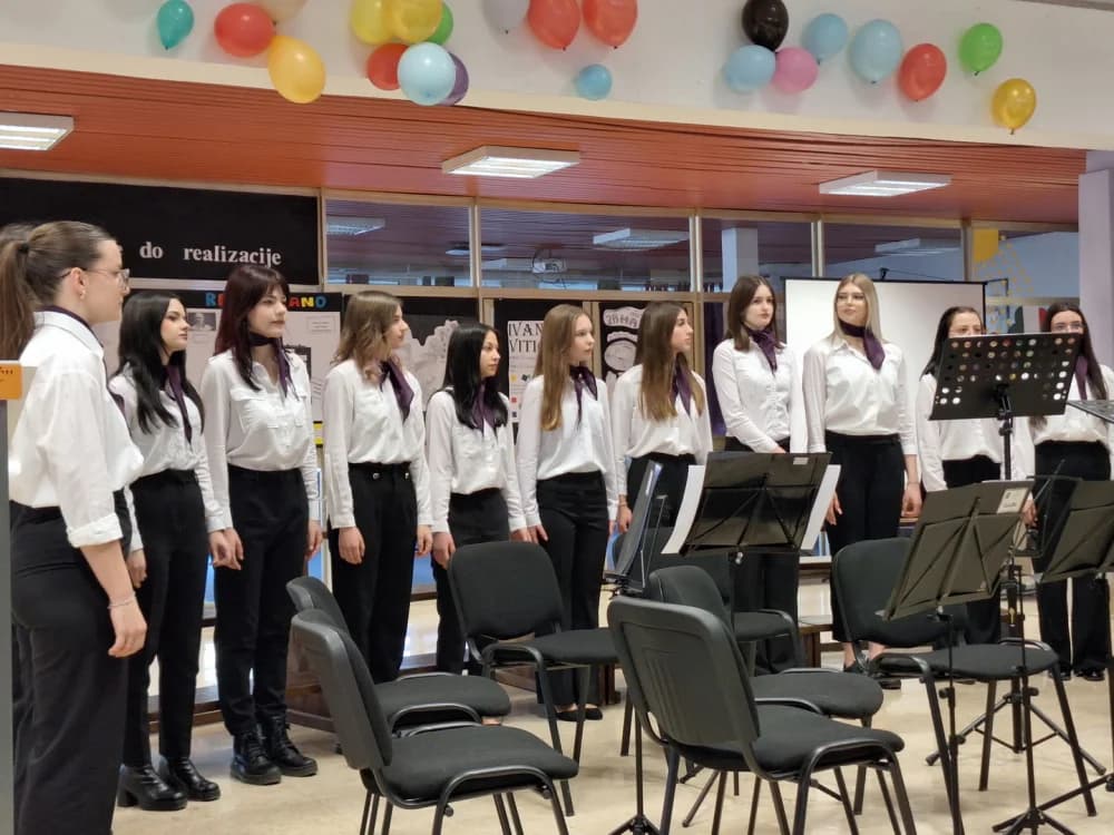 107. Dan škole Gimnazije ʼMatija Mesićʼ obilježen prigodnim programom