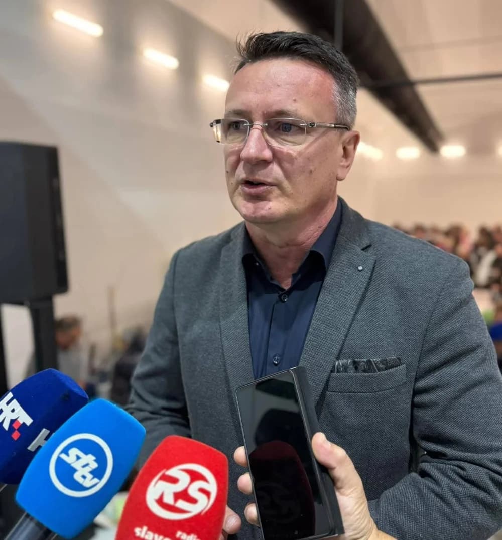 Rekordan broj okupljenih zaljubljenika u stare sorte voća