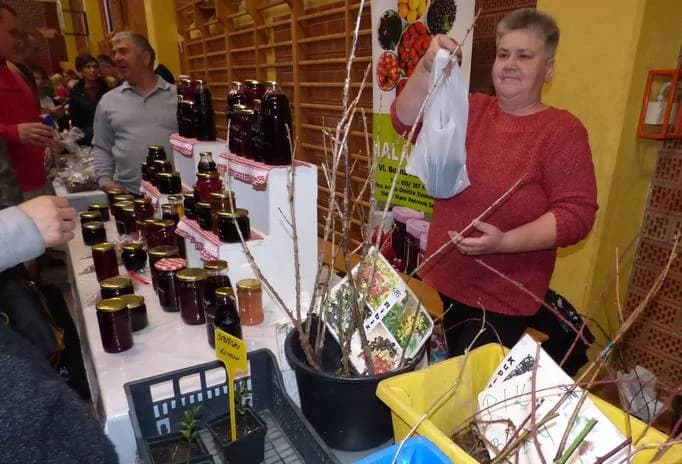 Rekordan broj okupljenih zaljubljenika u stare sorte voća