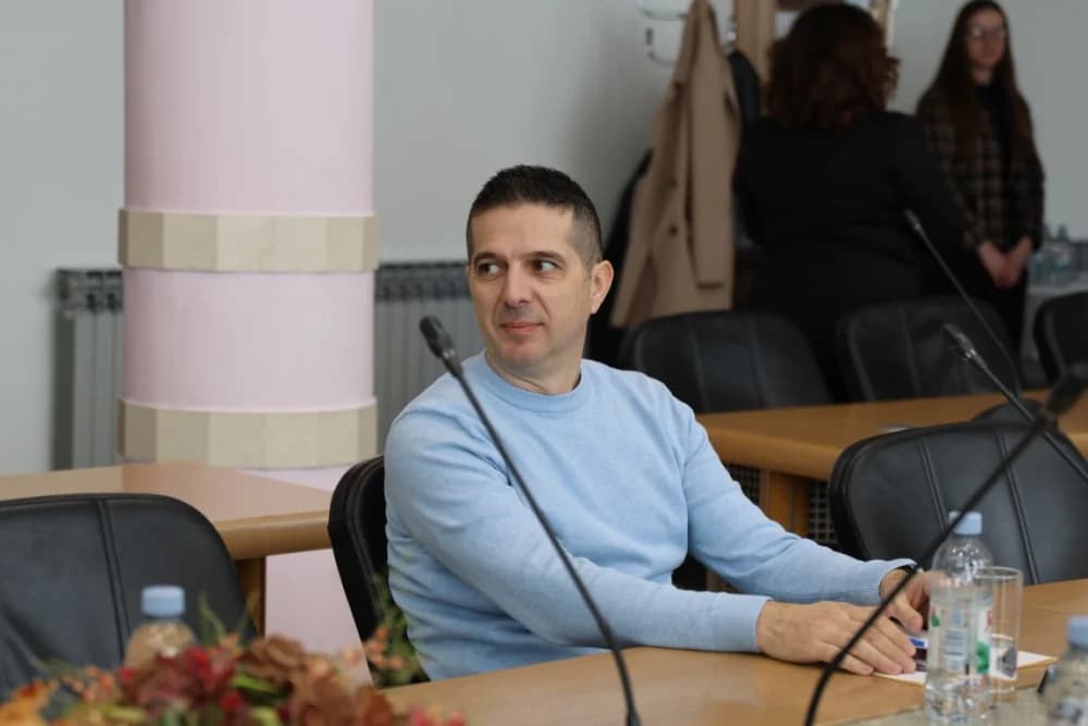 Kapa do poda načelnicima, gradonačelnicima i županu: ʼOni se trude za ostanak i opstanak ljudi u svojim krajevimaʼ