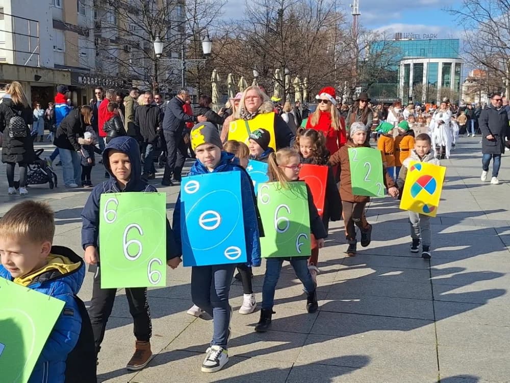 /VELIKA FOTOGALERIJA/ 27. Dječje pokladne svečanosti okupile male i velike građane u veseloj atmosferi
